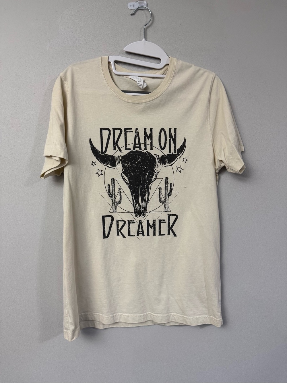 Dream On Dreamer Graphic Tee - Cream